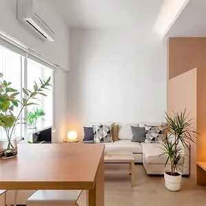 designer-loft-in-granada-center-2min-cathedral-free-wifi.es-andalucia.com/