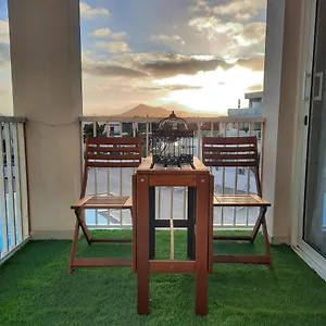  Appartamento Homeforguest Sunset Senator With Pool And Terrace In